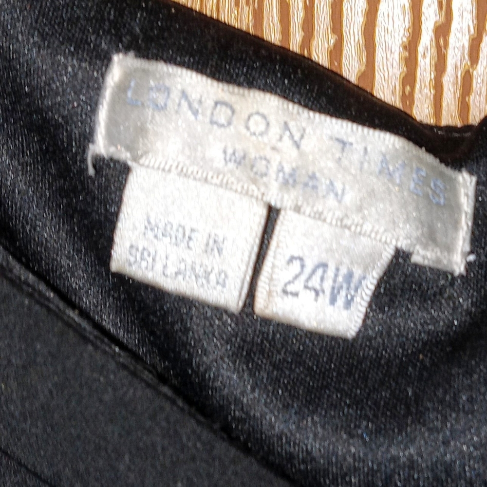 Plus Size Dress - Picture 3 of 3